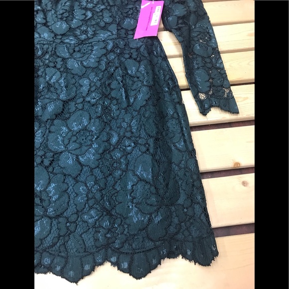 Betsey Johnson Women's Lace Sheath Hunter green - Picture 7 of 8